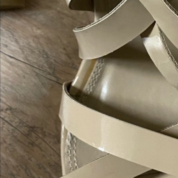 Cathy Jean Strappy Tan Cork Wedges Size 8.5 - Picture 12 of 12